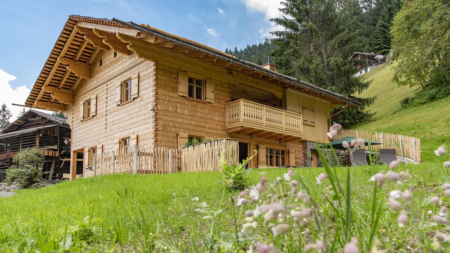 Mountain lodge Manuaf View